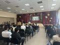 В школе №15 Набережных Челнов сотрудники отдела по вопросам миграции провели встречу с несовершеннолетними иностранными гражданами и их законными представителями
