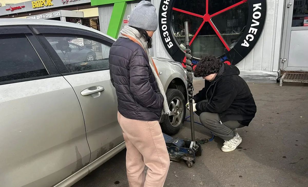 Резкое похолодание в Нижнекамске: почему мастера советуют не спешить с зимней резиной Резкое похолодание в Нижнекамске: почему мастера советуют не спешить с зимней резиной