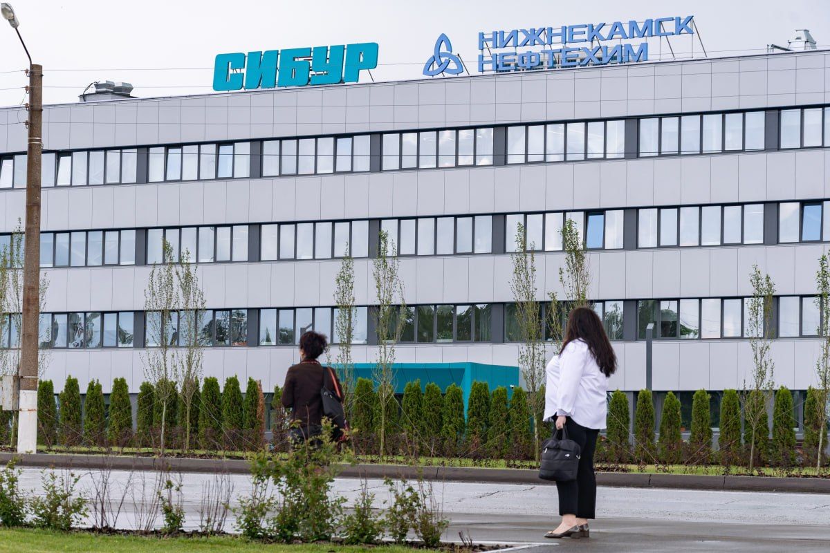 НКНХ согласился выплатить 126 млн рублей долга башкирскому подрядчику «Петон Констракшн»