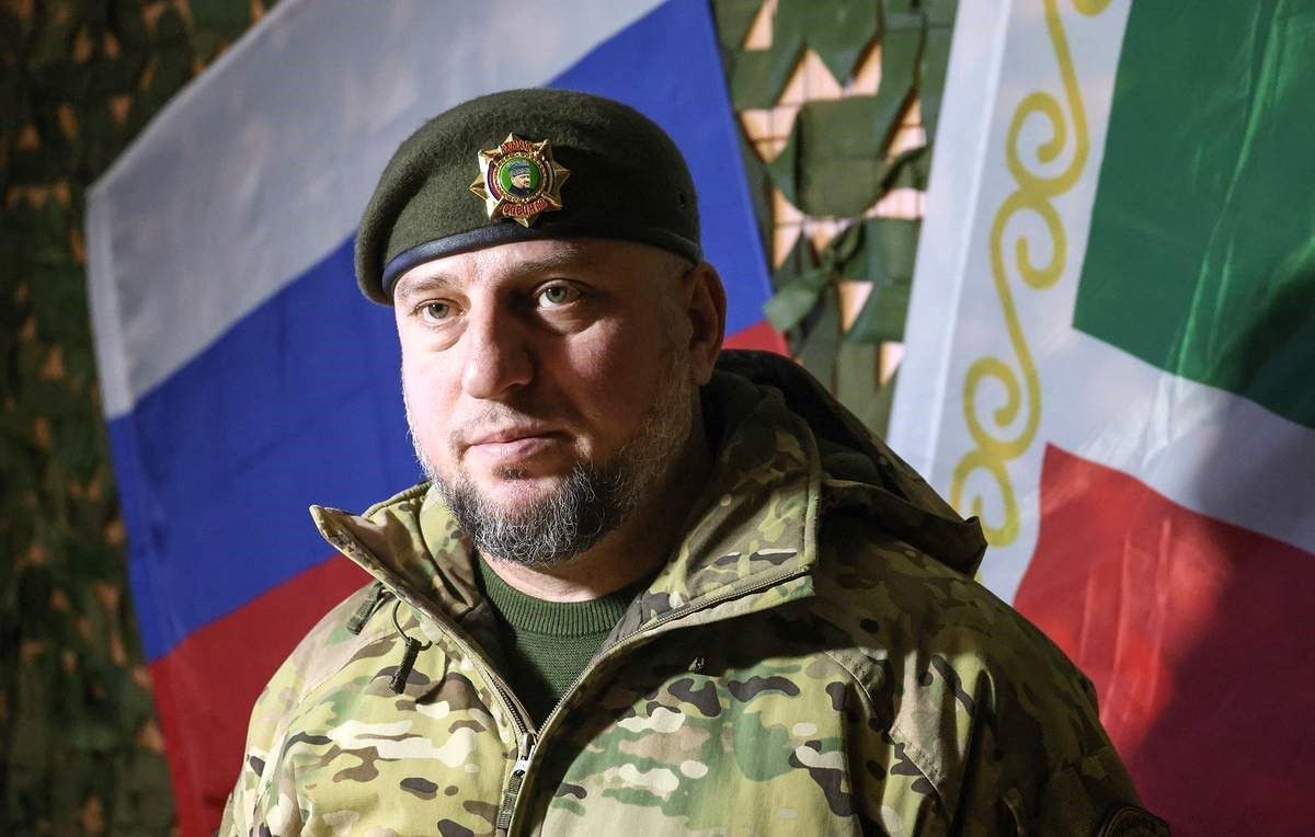 Спецназ «АХМАТ» МО РФ. . СПЛОТИМСЯ ЕЩЁ СИЛЬНЕЕ! (пульс фронта) Апти АЛАУДИНОВ, генерал-лейтенант, Герой России, Герой Чеченской Республики, Герой ЛНР, Герой ДНР, командир спецназа «АХМАТ» МО РФ:АТ» МО (из интервью...