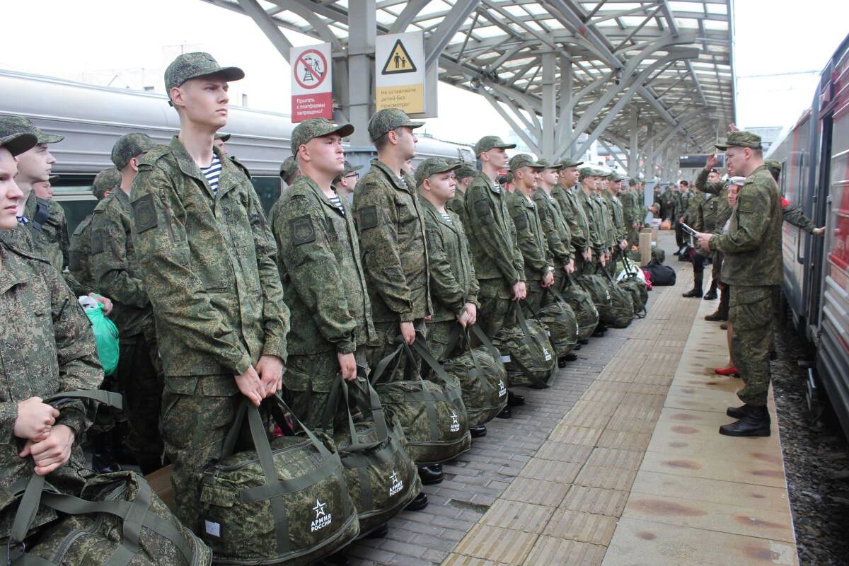 Военный комиссар РТ рассказал, куда обратиться с вопросами об осеннем призыве