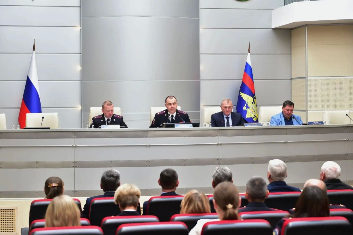 В МВД Татарстана прошли мероприятия, посвященные празднованию Дня образования штабных подразделений В МВД Татарстана прошли мероприятия, посвященные празднованию Дня образования штабных подразделений