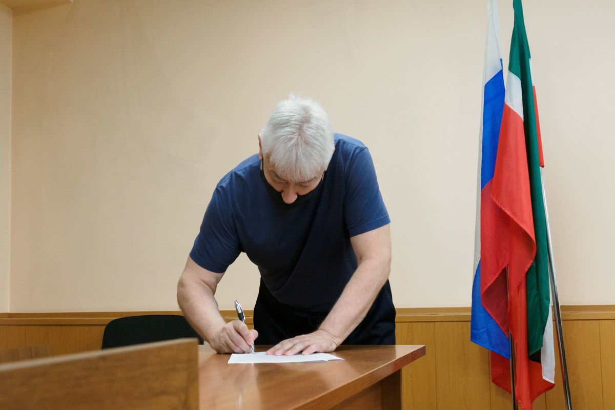 Суд снял арест с имущества бывшего главы Татфондбанка Роберта Мусина, чтобы завершить процедуру банкротства