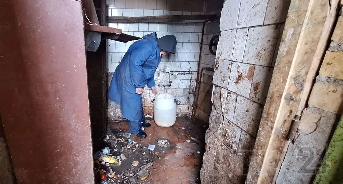 В Нижнекамске управляющая компания «Жильё» впервые запустила масштабную генеральную уборку мусоропроводов