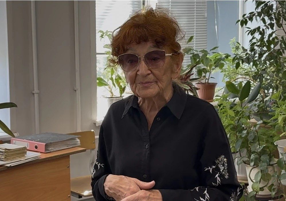 «Народный учитель Татарстана» Людмила Вахитова 65 лет в педагогике