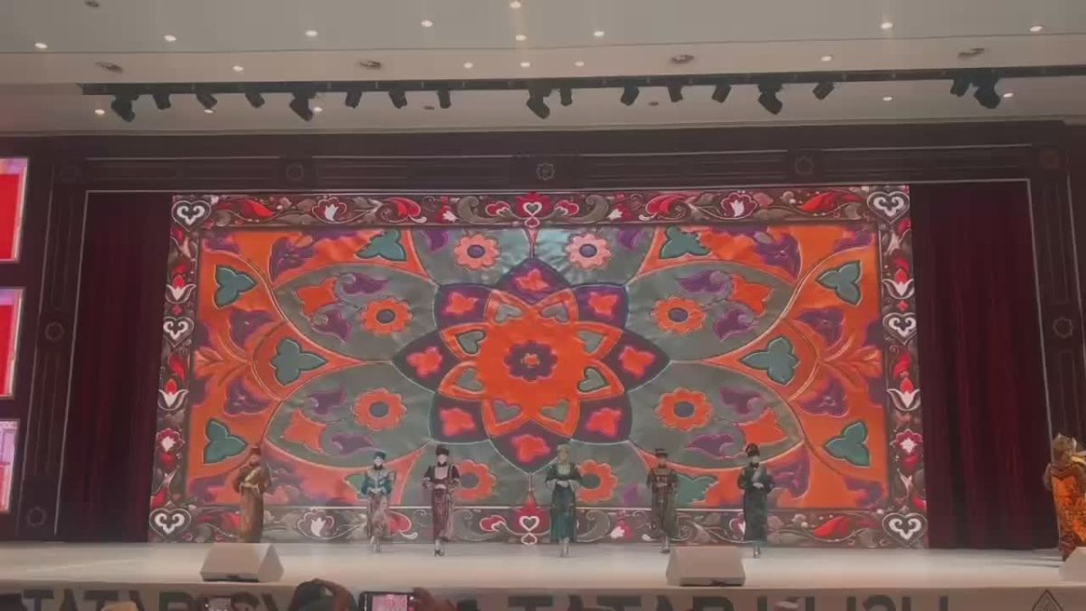 На международном конкурсе «Татар кызы» в Туркменистане представили дизайнерские коллекции Татарстана