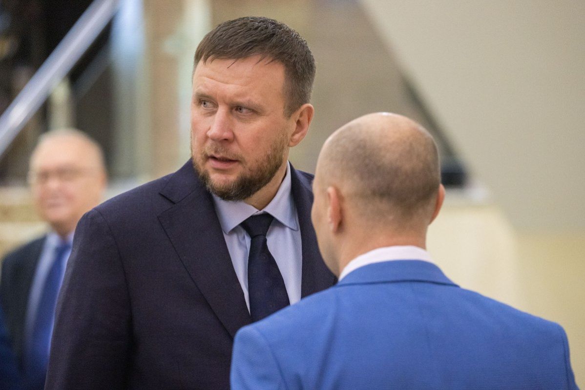 Депутат Казгордумы Альбина Мурзыева получила в управление активы Руслана Юсупова, избравшегося в Госдуму, в четырех компаниях Депутат Казгордумы Альбина Мурзыева получила в управление активы Руслана Юсупова, избравшегося в Госдуму, в четырех компаниях