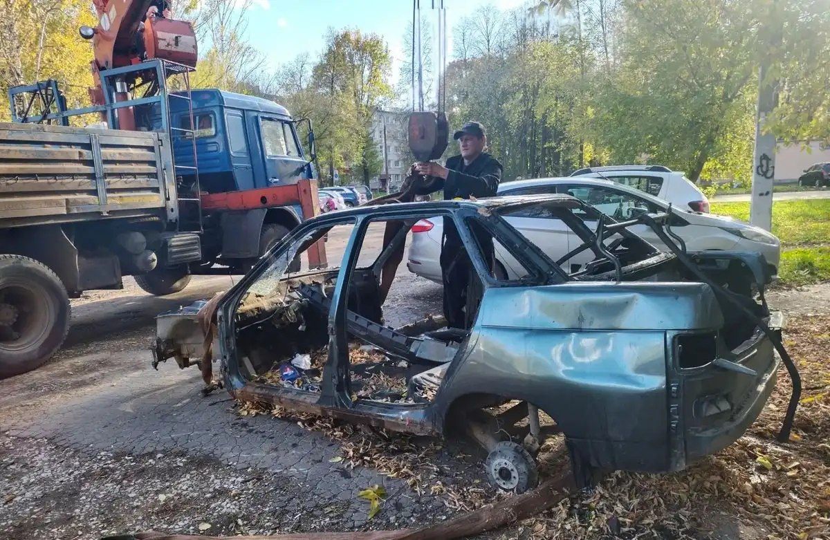 В Нижнекамске продолжается эвакуация бесхозных транспортных средств