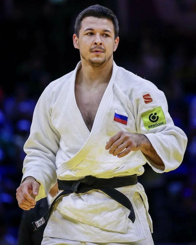 Завоевавший бронзу на ЧМ дзюдоист из РТ взял верх над чемпионом мира