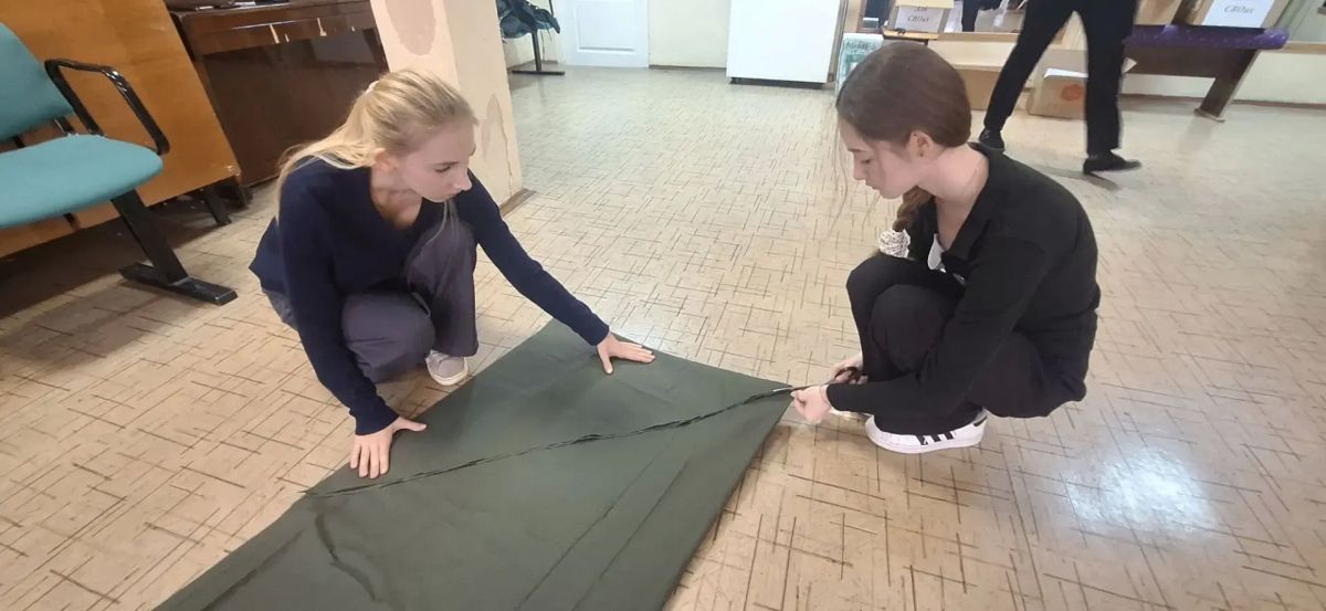 В Нижнекамске ученики 22-й гимназии уже четвертый год помогают фронту В Нижнекамске ученики 22-й гимназии уже четвертый год помогают фронту