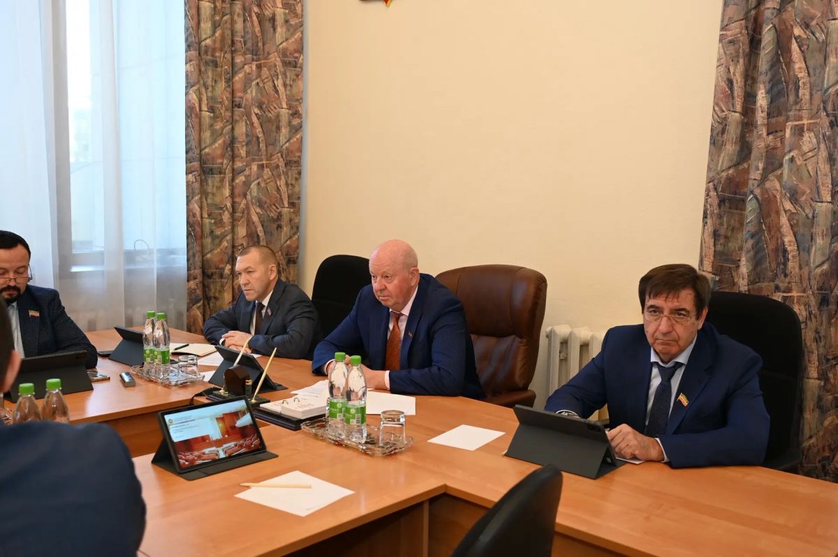 Законопроект о бюджете республики рассмотрен на заседании Комитета по законности и правопорядку Законопроект о бюджете республики рассмотрен на заседании Комитета по законности и правопорядку