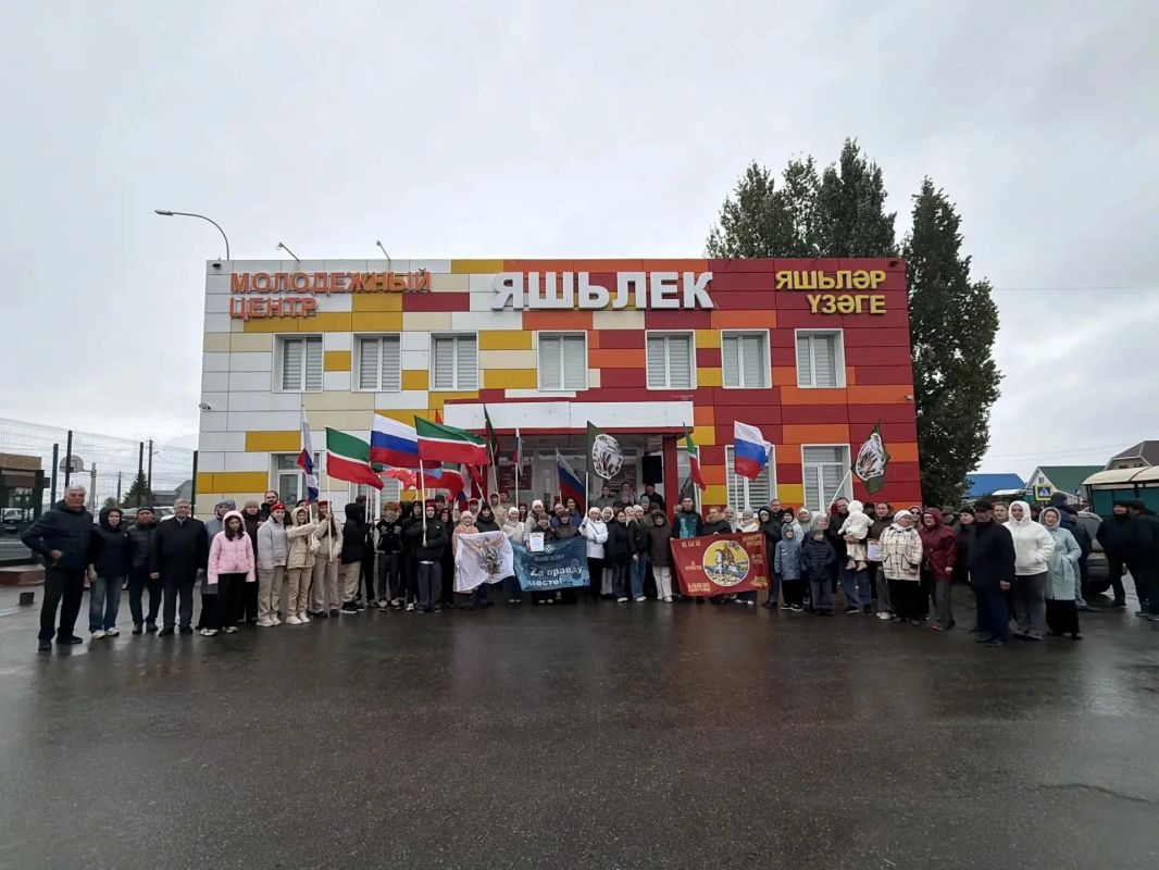 Из Татарстана отправили новые партии гуманитарной помощи участникам СВО Из Татарстана отправили новые партии гуманитарной помощи участникам СВО