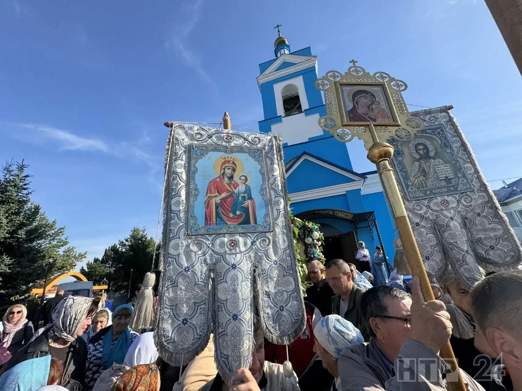 В Нижнекамске проходит 22й крестный ход в честь Покрова Пресвятой Богородицы В Нижнекамске проходит 22й крестный ход в честь Покрова Пресвятой Богородицы
