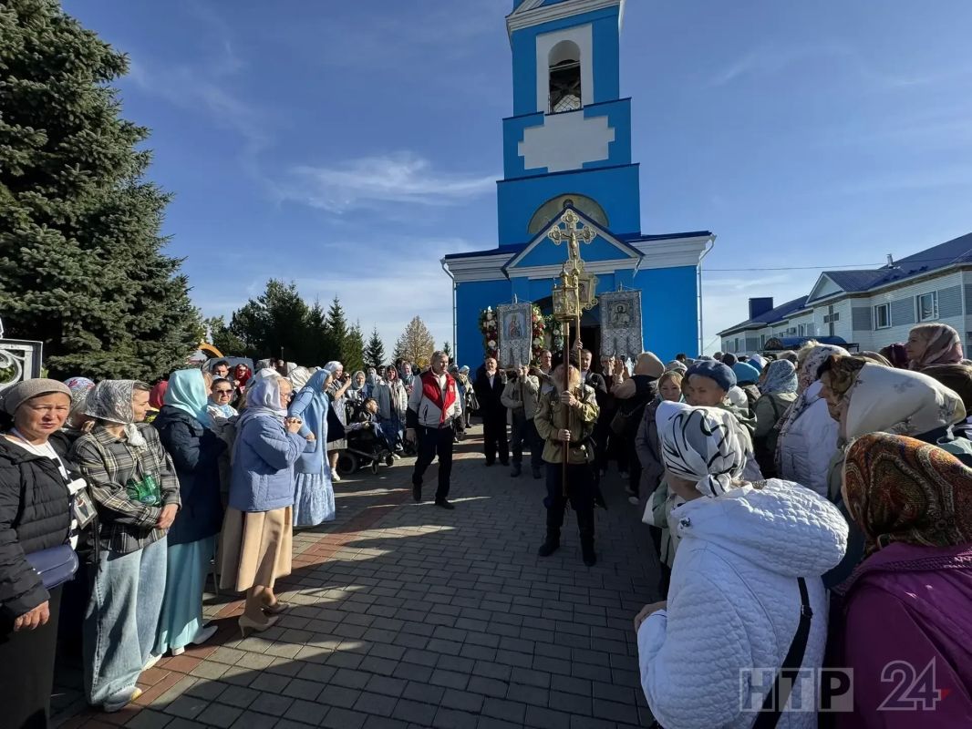 В Нижнекамске проходит 22й крестный ход в честь Покрова Пресвятой Богородицы