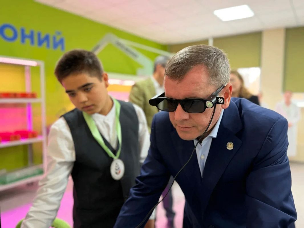 Три агротехнологических класса открылись в Менделеевском районе! Три агротехнологических класса открылись в Менделеевском районе!