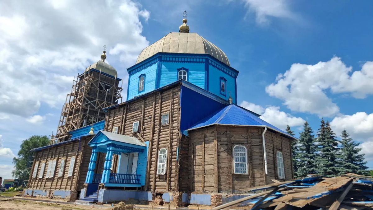 Из храма в Большом Фролове, где идет реставрация, в Казань доставили чудотворный образ Пантелеимона Из храма в Большом Фролове, где идет реставрация, в Казань доставили чудотворный образ Пантелеимона