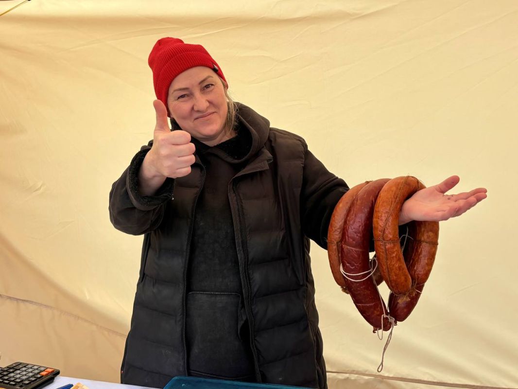 Свежие продукты — прямо от местных производителей! Свежие продукты — прямо от местных производителей!