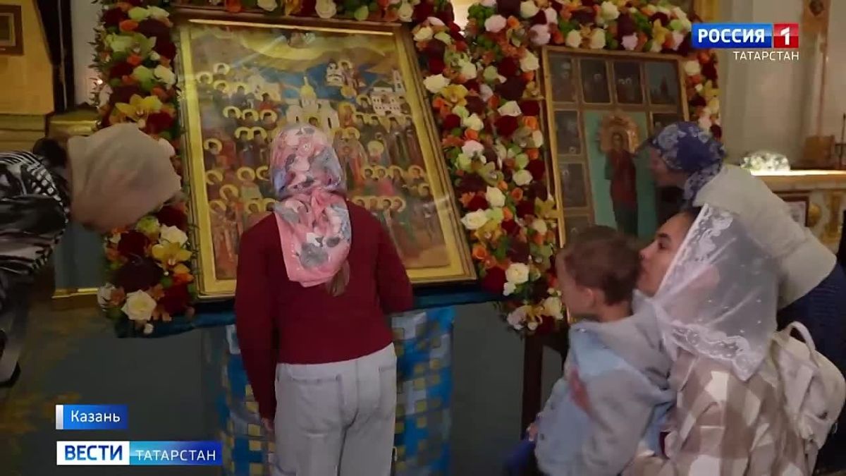 Символ исцеления: икона святого Пантелеймона прибыла в Петропавловский собор Казани