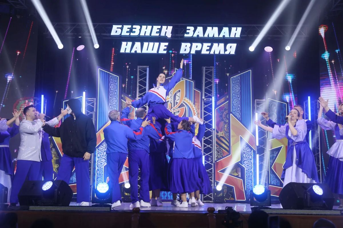 Более 300 участников собрал первый зональный тур фестиваля работающей молодёжи «Наше время – Безне заман» Более 300 участников собрал первый зональный тур фестиваля работающей молодёжи «Наше время – Безне заман»