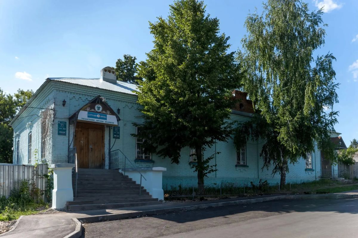 Комитет через суд потребовал от собственника исполнить обязательства по сохранению старинного здания в Лаишево