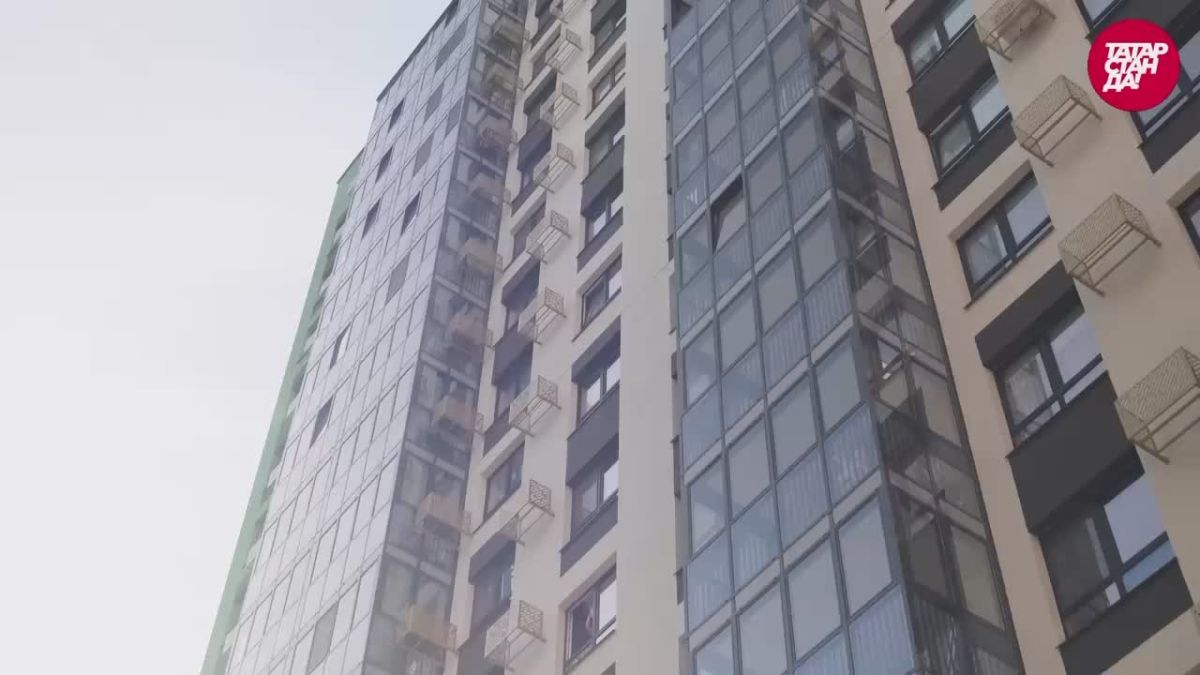ДОРОГА В ШКОЛУ. Каждый день дети идут в школу, переходят дороги, садятся в автомобили и автобусы