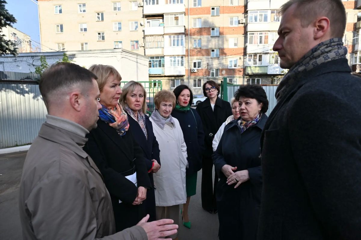 Депутаты объединения "Мрхмт – Милосердие" изучат техническое состояние зданий детских садов и необходимость их ремонта Депутаты объединения "Мрхмт – Милосердие" изучат техническое состояние зданий детских садов и необходимость их ремонта