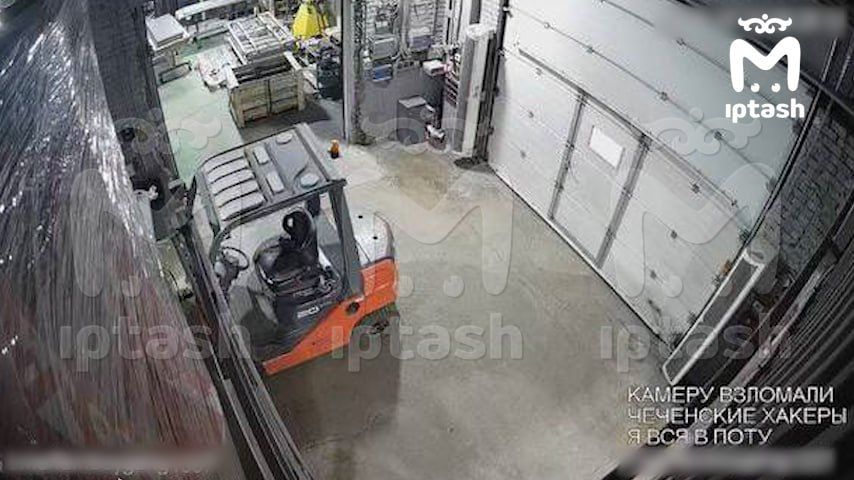 Хакеры взломали тысячи китайских камер видеонаблюдения, которые в том числе стоят в школах, домах и на предприятиях Татарстана Хакеры взломали тысячи китайских камер видеонаблюдения, которые в том числе стоят в школах, домах и на предприятиях Татарстана