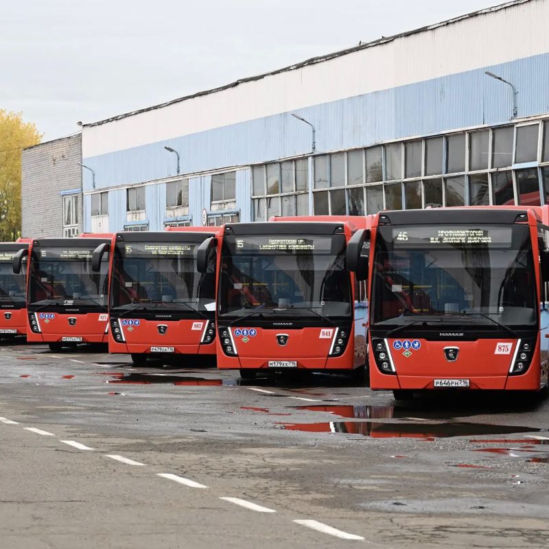 +98 новых автобусов поступят в Казань до конца года