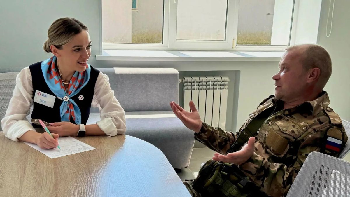 Путь к новой профессии с нуля бывает непростым, но грамотная поддержка способна превратить препятствия в ступени роста