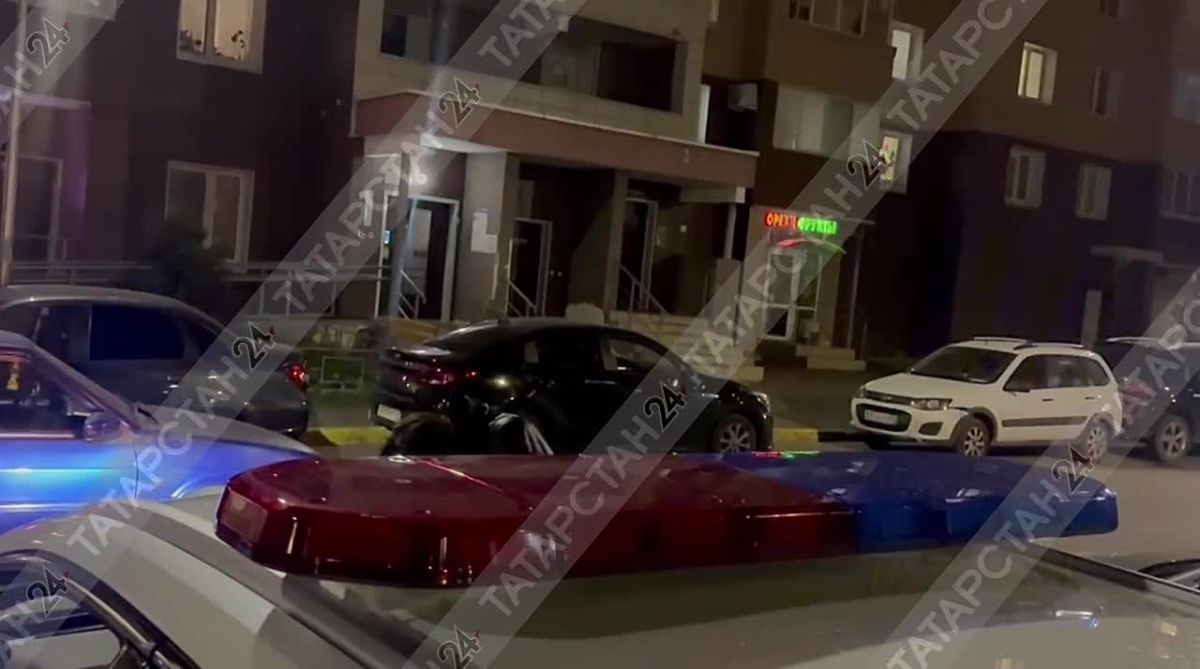 В Казани юный водитель врезался в машину и сбежал с места ДТП