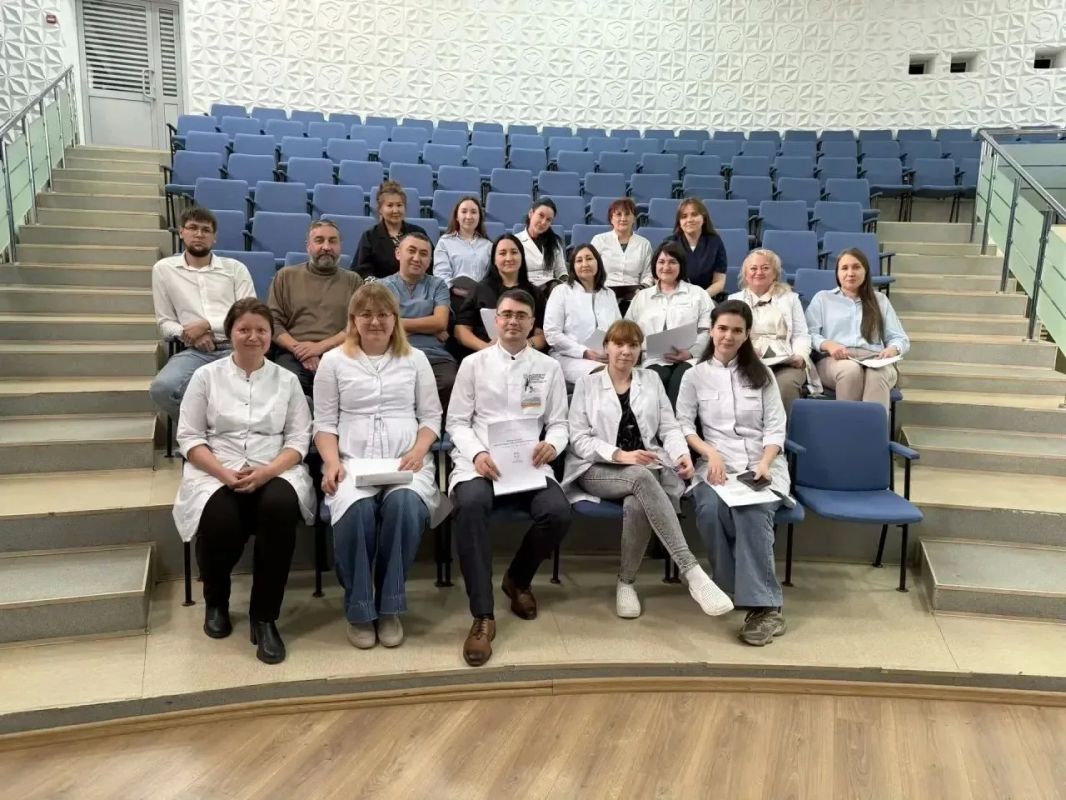 Сегодня в рамках образовательной программы «Безопасность в медицине», реализуемой при поддержке Раиса Республики Татарстан Рустама Минниханова, прошел один из ключевых практических этапов III модуля - выездные аудиты в пяти... Сегодня в рамках образовательной программы «Безопасность в медицине», реализуемой при поддержке Раиса Республики Татарстан Рустама Минниханова, прошел один из ключевых практических этапов III модуля - выездные аудиты в пяти...