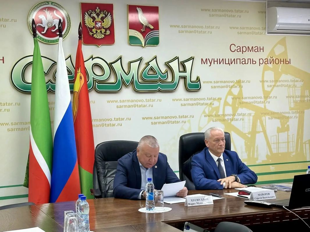 В Сармановском районе обсудили перспективы развития предприятий В Сармановском районе обсудили перспективы развития предприятий