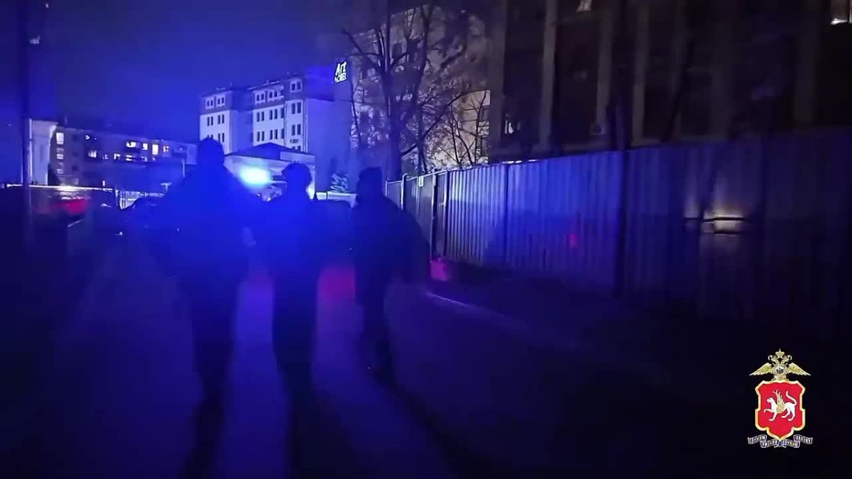 В Казани провели рейд по гуляющим ночью подросткам