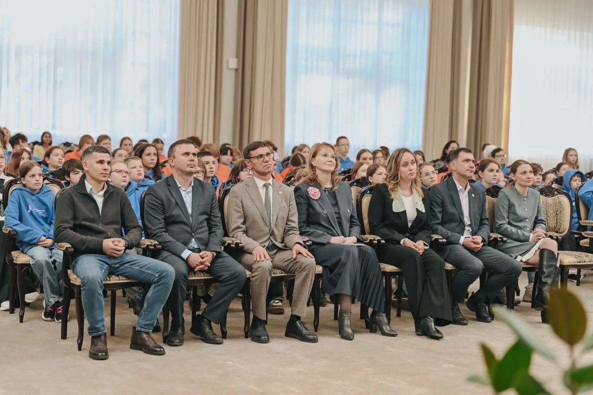 Победители олимпиады «Чистое наследие»: в Альметьевске наградили лучших юных экологов! Победители олимпиады «Чистое наследие»: в Альметьевске наградили лучших юных экологов!
