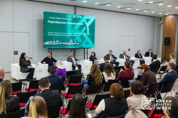 Вероятность, что в медицине влияние искусственного интеллекта на принятие решений будет шире, велика, заявил министр здравоохранения Татарстана Альмир Абашев на сессии, организованной ИТ-холдингом Т1, «Прежде чем ИИ: от...