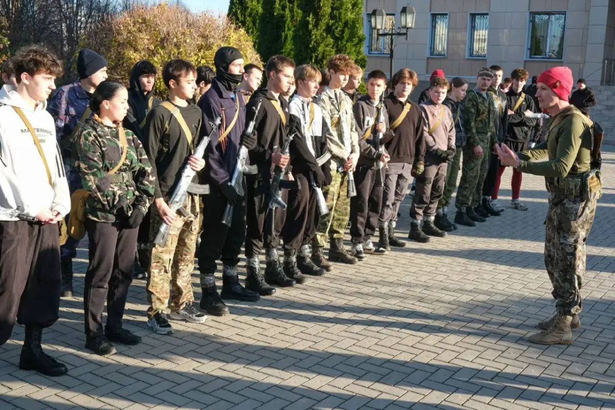 В Нижнекамске прошла «Гонка героев — Тимирясовцев»! В Нижнекамске прошла «Гонка героев — Тимирясовцев»!